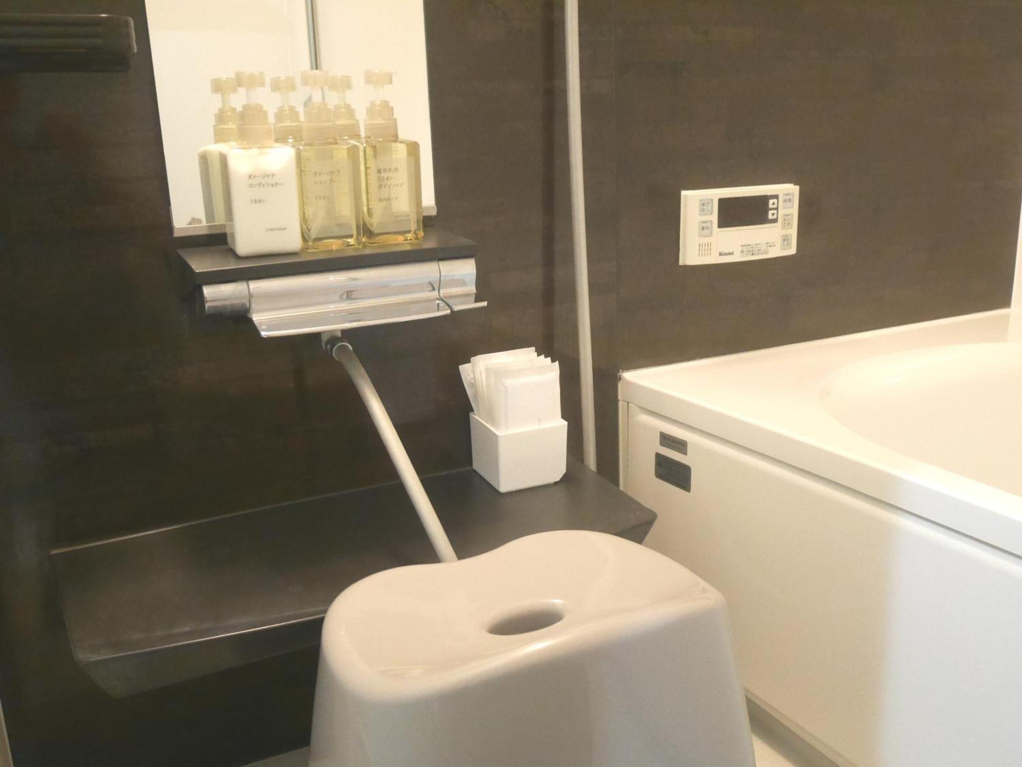 Guesthouse Grande今宮駅前 Osaka Bagian luar foto